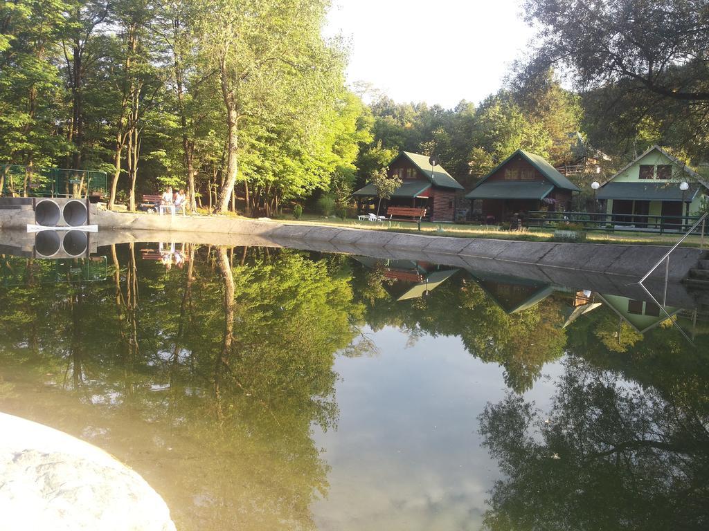 Holiday Homes Biser Lopatnice Lopatnica ภายนอก รูปภาพ
