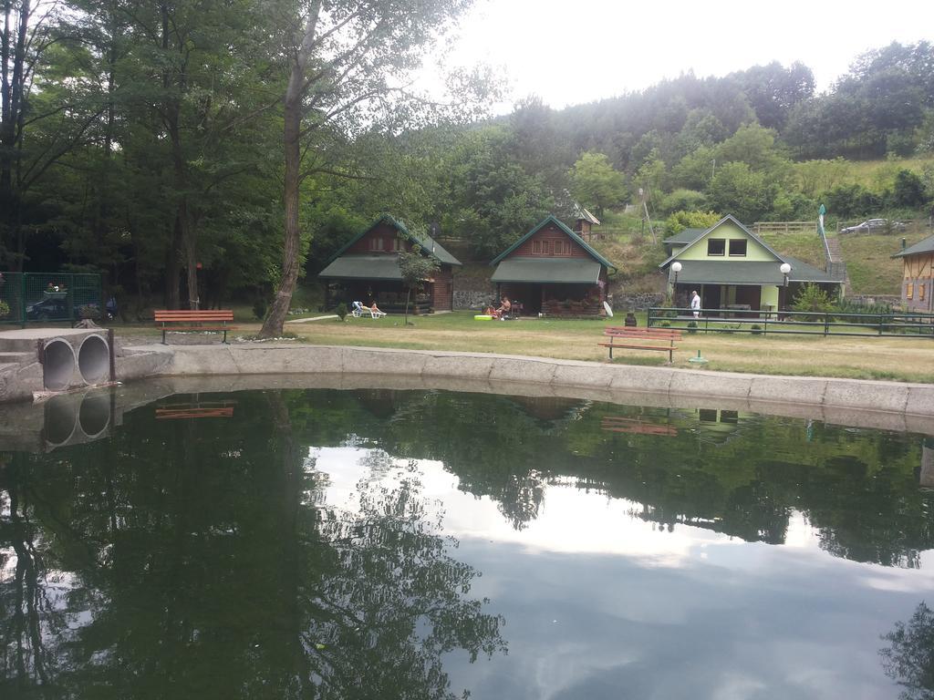 Holiday Homes Biser Lopatnice Lopatnica ภายนอก รูปภาพ