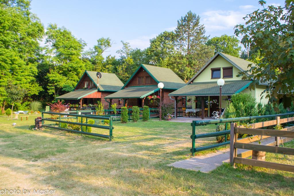 Holiday Homes Biser Lopatnice Lopatnica ภายนอก รูปภาพ